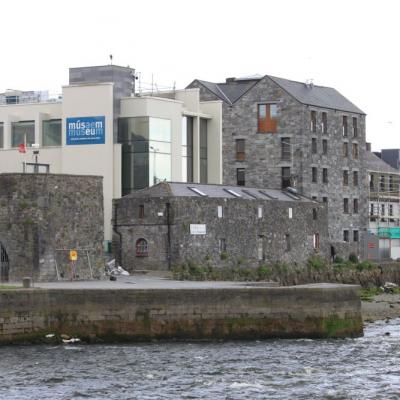 C.J.C Irlande 2019 042 Spanish Arch et City Museum GALWAY 